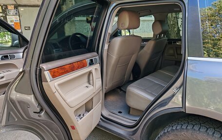 Volkswagen Touareg III, 2008 год, 950 000 рублей, 15 фотография