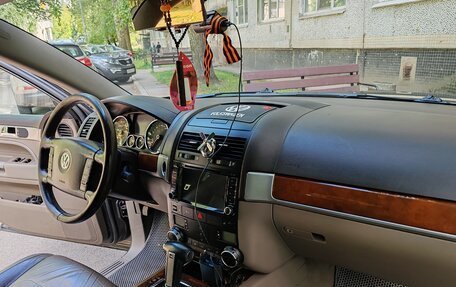 Volkswagen Touareg III, 2008 год, 950 000 рублей, 22 фотография