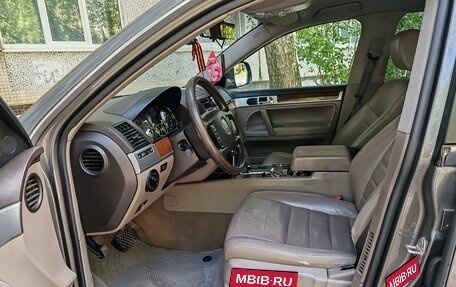 Volkswagen Touareg III, 2008 год, 950 000 рублей, 14 фотография