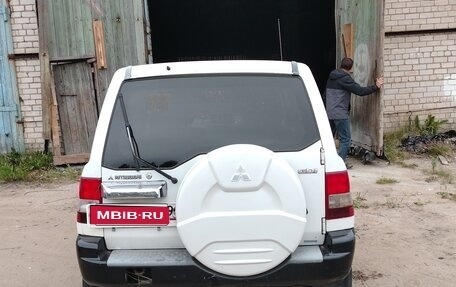 Mitsubishi Pajero iO, 2000 год, 500 000 рублей, 1 фотография