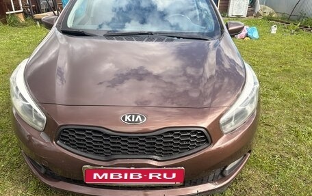 KIA cee'd III, 2012 год, 1 050 000 рублей, 1 фотография