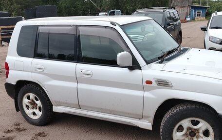 Mitsubishi Pajero iO, 2000 год, 500 000 рублей, 2 фотография