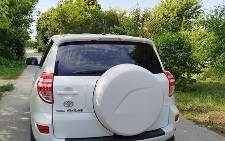 Toyota RAV4, 2010 год, 1 250 000 рублей, 2 фотография