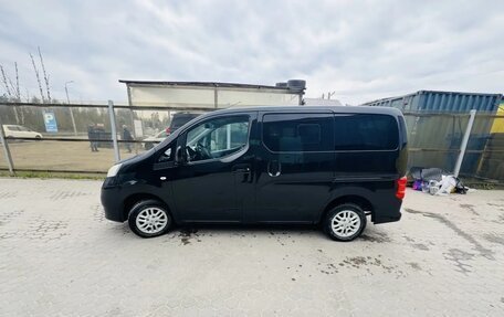 Nissan NV200, 2013 год, 1 150 000 рублей, 2 фотография