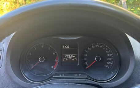 Volkswagen Polo VI (EU Market), 2015 год, 865 000 рублей, 5 фотография