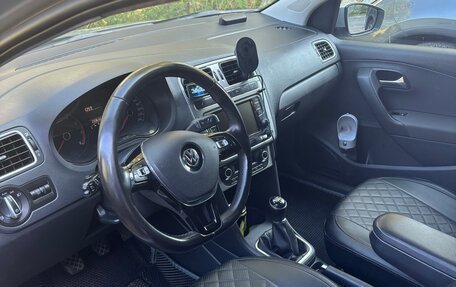 Volkswagen Polo VI (EU Market), 2015 год, 865 000 рублей, 6 фотография