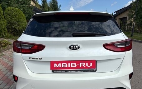 KIA cee'd III, 2018 год, 1 450 000 рублей, 2 фотография