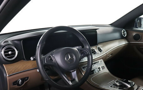 Mercedes-Benz E-Класс, 2017 год, 3 999 000 рублей, 13 фотография
