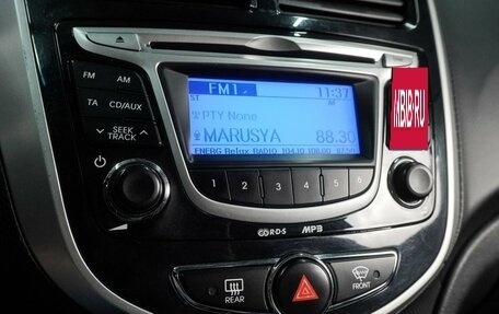 Hyundai Solaris II рестайлинг, 2013 год, 799 000 рублей, 13 фотография