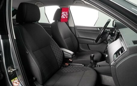 Skoda Rapid II, 2020 год, 1 379 000 рублей, 8 фотография