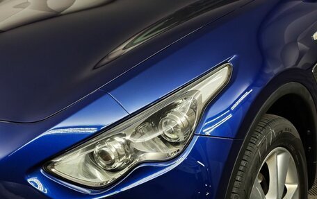 Infiniti QX70, 2014 год, 2 830 000 рублей, 10 фотография
