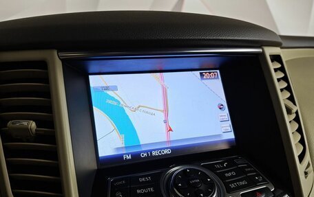 Infiniti QX70, 2014 год, 2 830 000 рублей, 23 фотография
