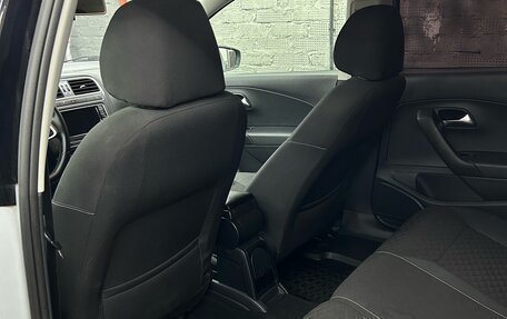 Volkswagen Polo VI (EU Market), 2018 год, 1 500 000 рублей, 17 фотография