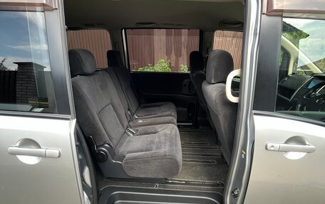 Nissan Serena III, 2010 год, 1 170 000 рублей, 14 фотография