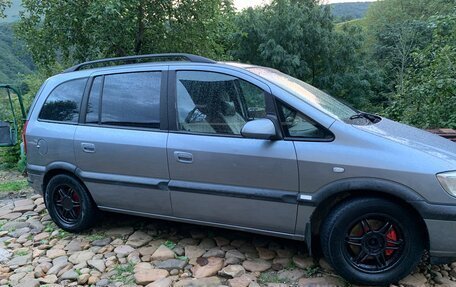 Opel Zafira A рестайлинг, 2003 год, 450 000 рублей, 2 фотография