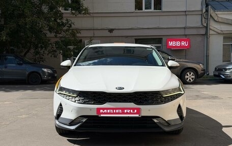 KIA K5, 2021 год, 1 495 000 рублей, 3 фотография