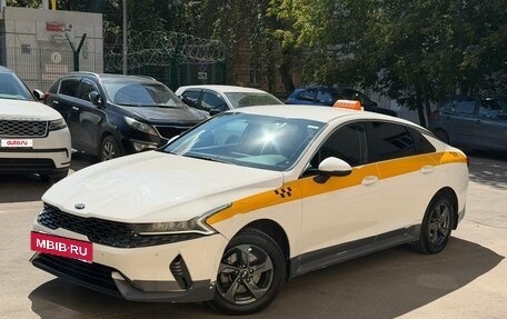 KIA K5, 2021 год, 1 495 000 рублей, 2 фотография