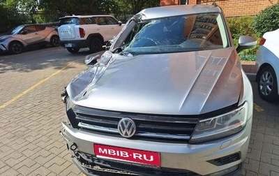 Volkswagen Tiguan II, 2020 год, 1 700 000 рублей, 1 фотография