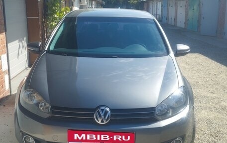 Volkswagen Golf VI, 2011 год, 770 000 рублей, 1 фотография