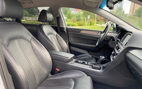 Hyundai Sonata VII, 2019 год, 1 999 999 рублей, 17 фотография