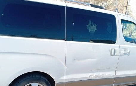 Hyundai Grand Starex Grand Starex I рестайлинг 2, 2013 год, 1 550 000 рублей, 4 фотография