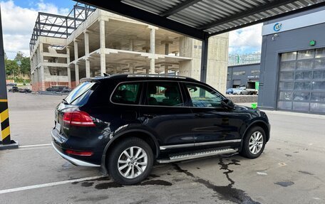 Volkswagen Touareg III, 2014 год, 3 580 000 рублей, 4 фотография