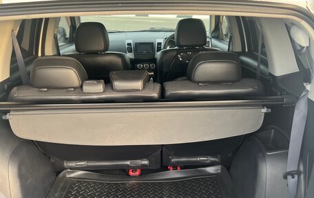 Mitsubishi Outlander III рестайлинг 3, 2010 год, 1 200 000 рублей, 10 фотография