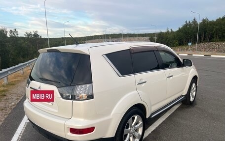 Mitsubishi Outlander III рестайлинг 3, 2010 год, 1 200 000 рублей, 8 фотография