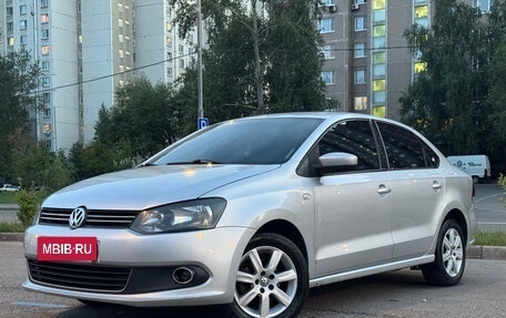 Volkswagen Polo VI (EU Market), 2011 год, 720 000 рублей, 3 фотография