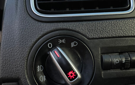 Volkswagen Polo VI (EU Market), 2011 год, 720 000 рублей, 20 фотография