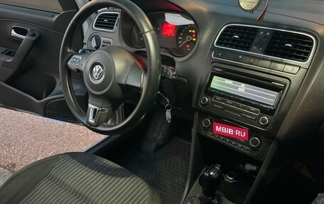 Volkswagen Polo VI (EU Market), 2011 год, 720 000 рублей, 16 фотография