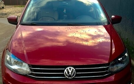 Volkswagen Polo VI (EU Market), 2013 год, 750 000 рублей, 2 фотография