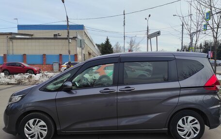 Honda Freed II, 2019 год, 1 690 000 рублей, 7 фотография