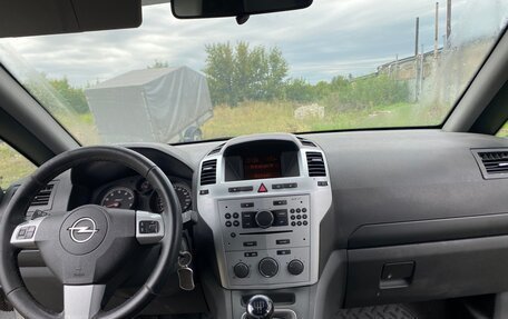 Opel Zafira B, 2010 год, 260 000 рублей, 8 фотография