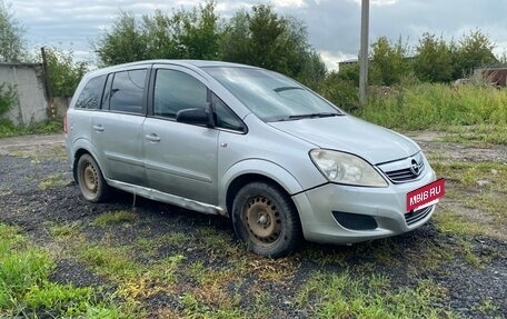Opel Zafira B, 2010 год, 260 000 рублей, 3 фотография