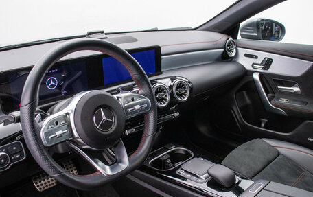 Mercedes-Benz CLA, 2021 год, 3 690 000 рублей, 9 фотография