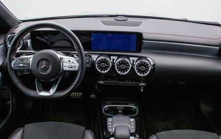 Mercedes-Benz CLA, 2021 год, 3 690 000 рублей, 13 фотография