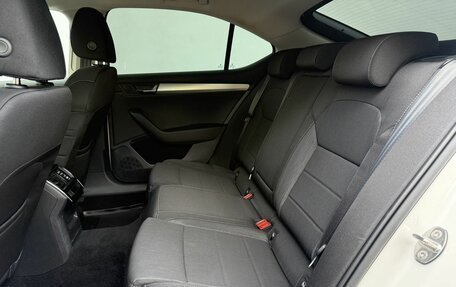 Skoda Superb III рестайлинг, 2016 год, 1 650 000 рублей, 11 фотография