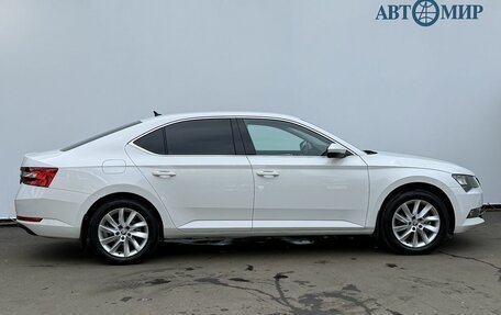 Skoda Superb III рестайлинг, 2016 год, 1 650 000 рублей, 4 фотография