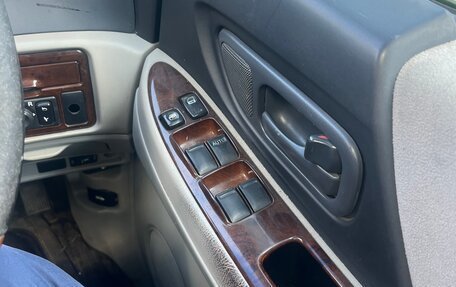 Nissan Bassara, 2001 год, 330 000 рублей, 10 фотография