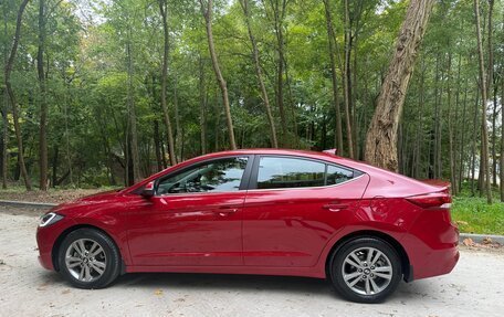Hyundai Elantra VI рестайлинг, 2018 год, 1 700 000 рублей, 3 фотография