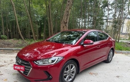 Hyundai Elantra VI рестайлинг, 2018 год, 1 700 000 рублей, 4 фотография