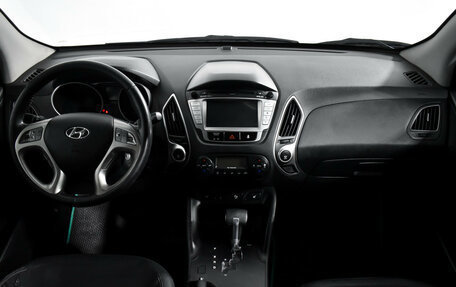 Hyundai ix35 I рестайлинг, 2012 год, 1 089 000 рублей, 14 фотография