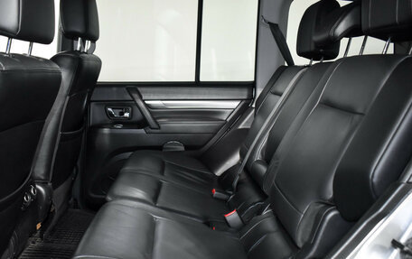 Mitsubishi Pajero IV, 2011 год, 1 459 000 рублей, 13 фотография