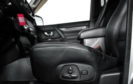 Mitsubishi Pajero IV, 2011 год, 1 459 000 рублей, 12 фотография