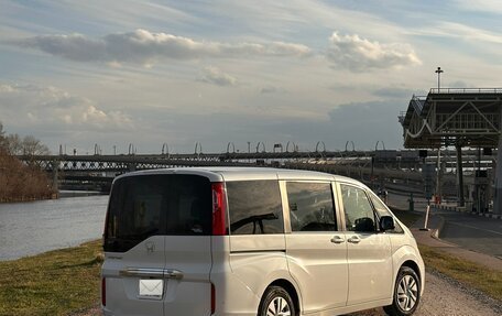 Honda Stepwgn IV, 2020 год, 1 899 999 рублей, 1 фотография
