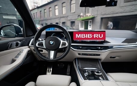 BMW X7, 2023 год, 11 000 000 рублей, 2 фотография