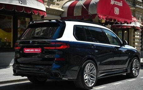 BMW X7, 2023 год, 11 000 000 рублей, 3 фотография