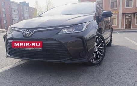 Toyota Corolla, 2019 год, 2 100 000 рублей, 3 фотография