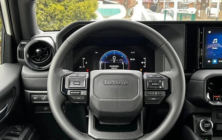 Toyota Land Cruiser Prado, 2025 год, 10 650 000 рублей, 10 фотография